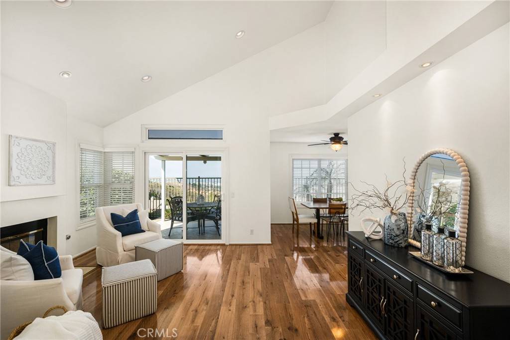 Anaheim Hills, CA 92807,869 S Sapphire LN