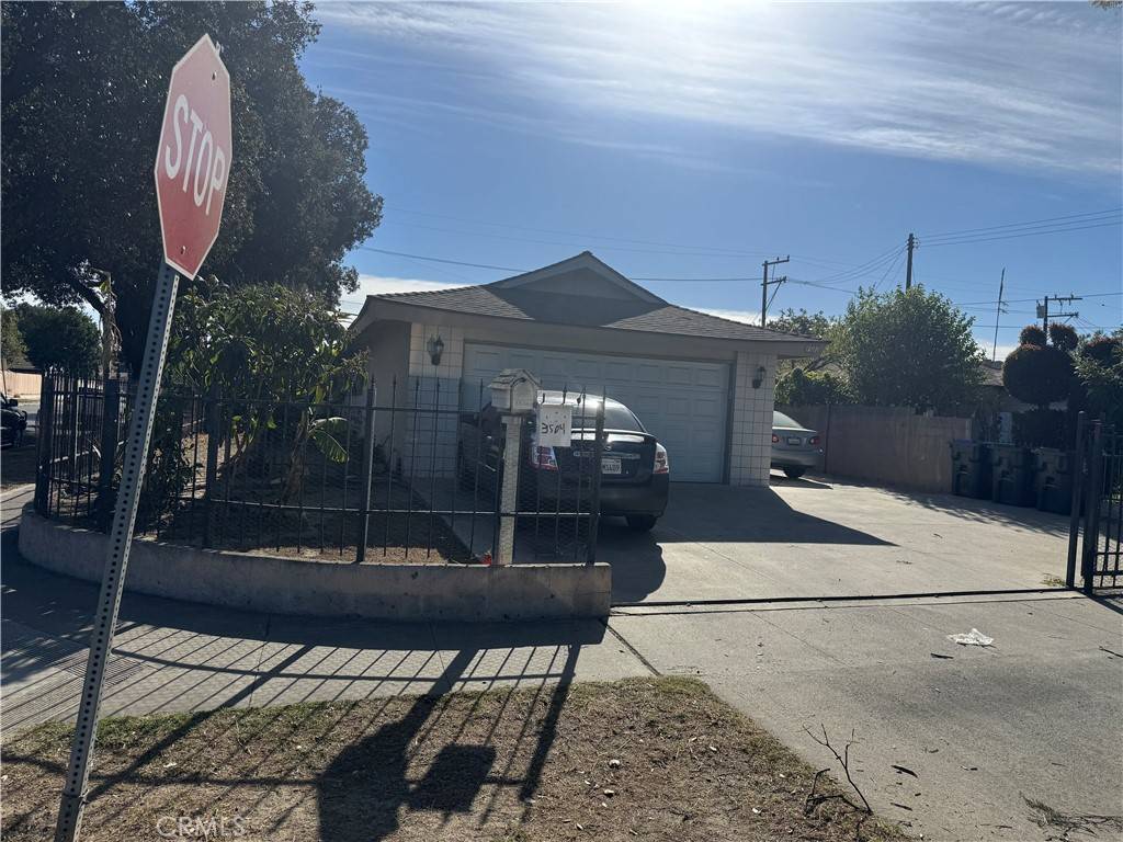 Santa Ana, CA 92704,3502 W Chestnut AVE