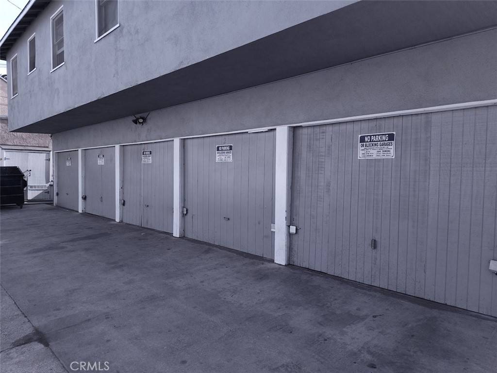 Long Beach, CA 90802,1135 E Appleton ST