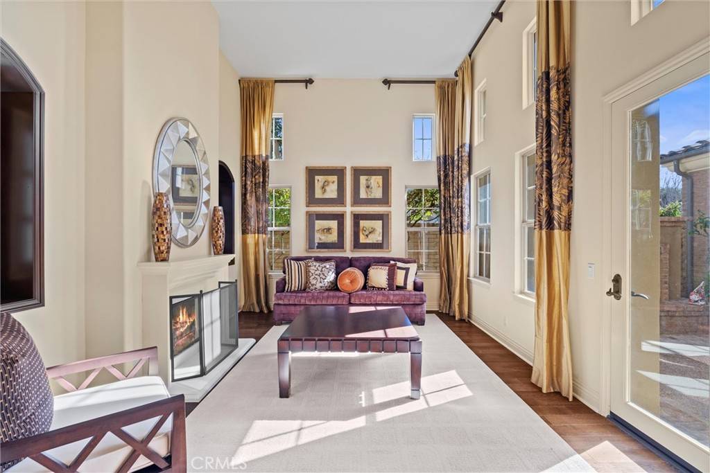 37 Triple Leaf Irvine, CA 92620