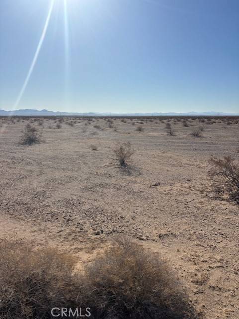 Blythe, CA 92242,806 400-003
