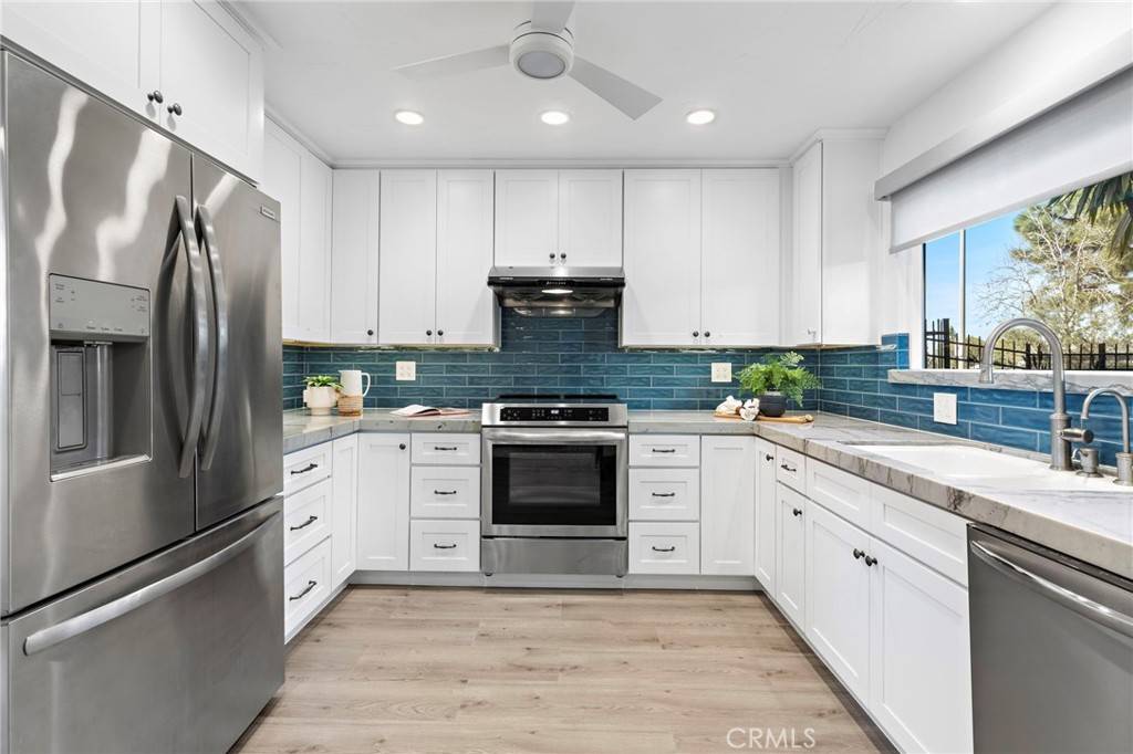 Costa Mesa, CA 92626,3005 Club House Circle
