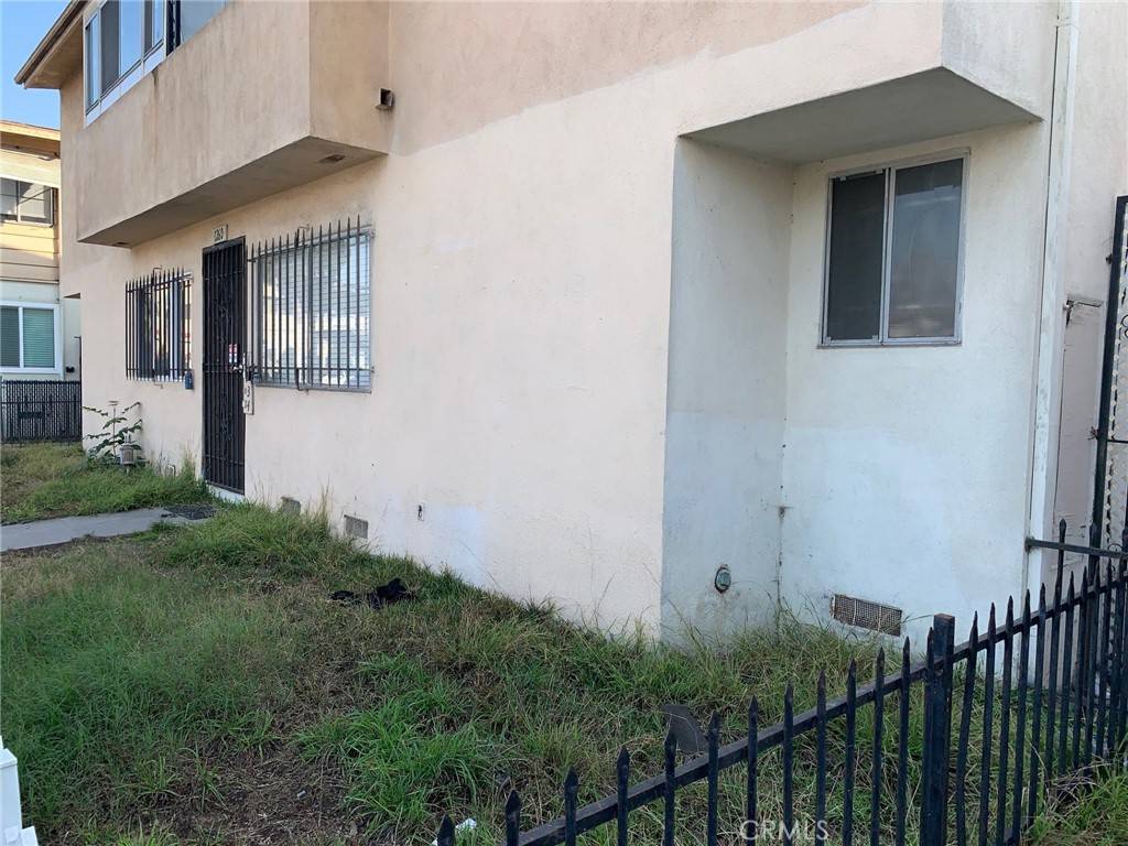 Long Beach, CA 90802,1260 E 4th ST #8