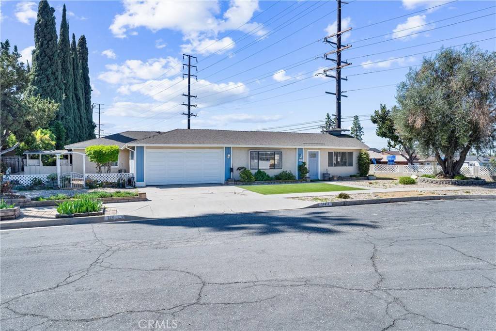 Whittier, CA 90604,11411 Falconhill DR