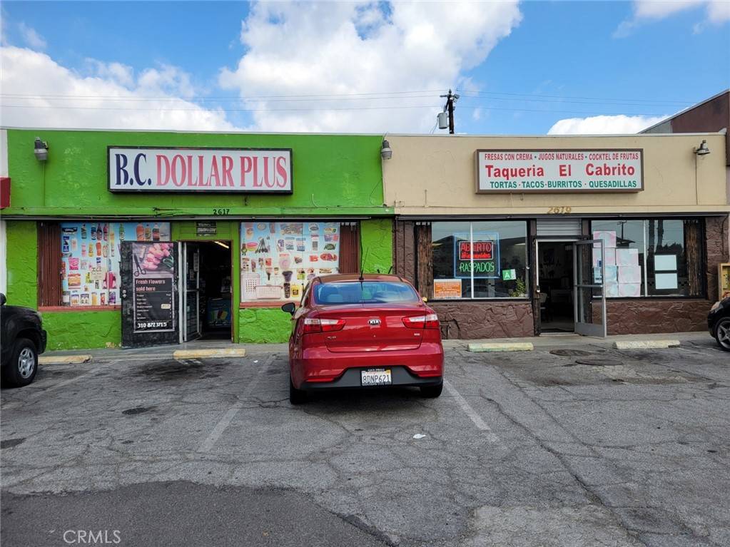 Carson, CA 90810,2617 E Carson ST