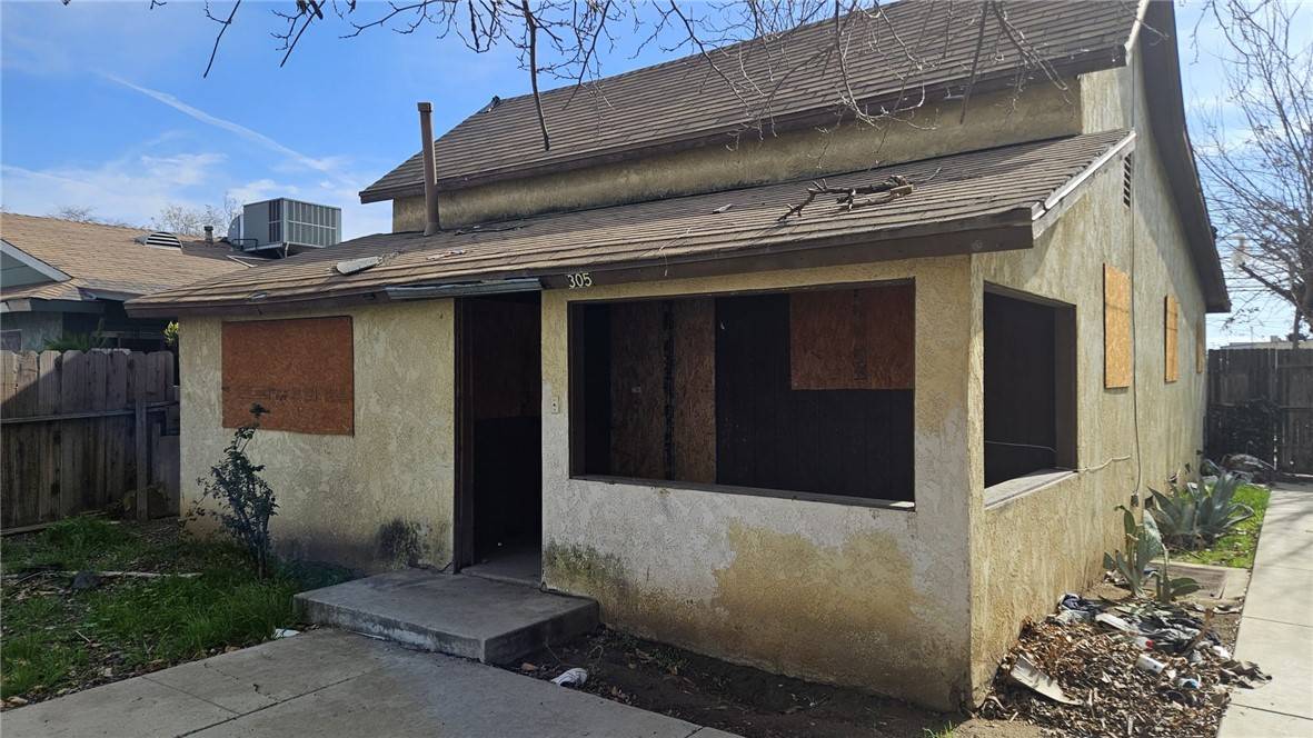 Bakersfield, CA 93305,305 Monterey ST