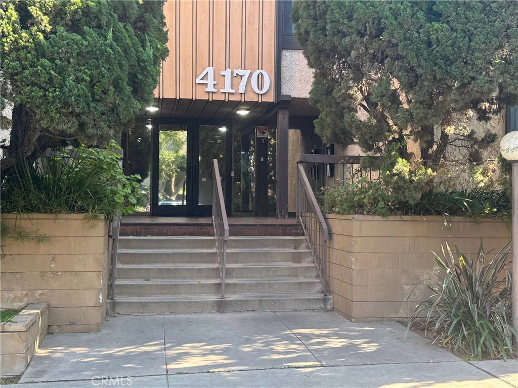 Long Beach, CA 90807,4170 Elm AVE #105