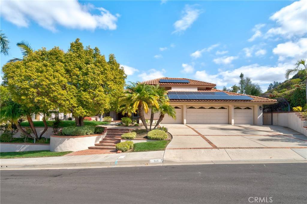 Anaheim Hills, CA 92807,566 S Los Coyotes DR