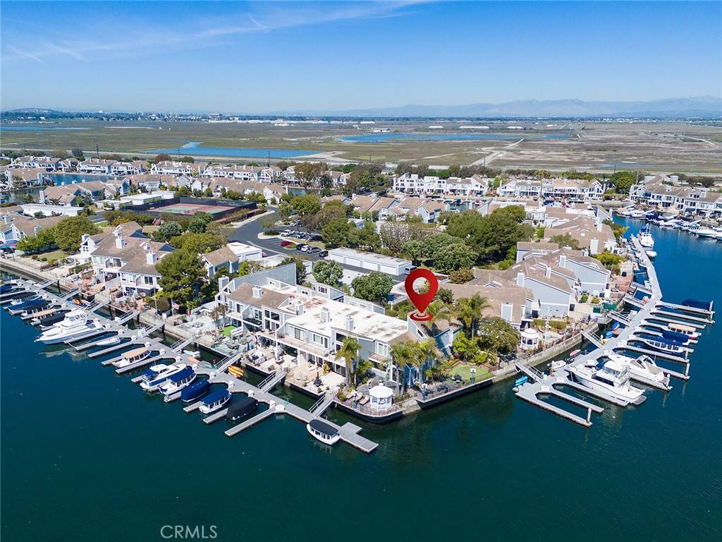 Huntington Beach, CA 92649,16182 Bimini LN