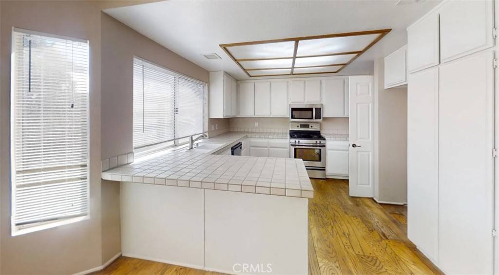 Corona, CA 92882,2451 Via Pacifica