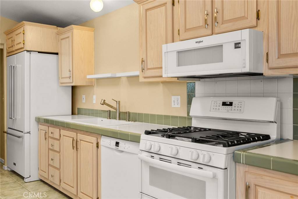 73550 Cabazon Peak Drive Palm Desert, CA 92260