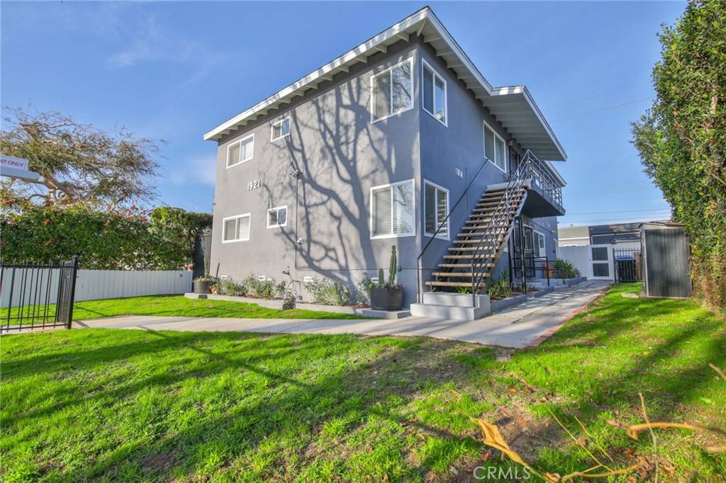 Santa Monica, CA 90404,1921 19th ST