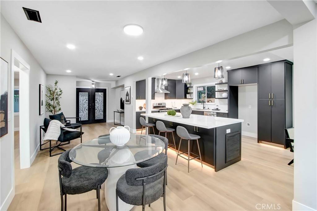 Los Angeles, CA 90031,1124 Montecito DR