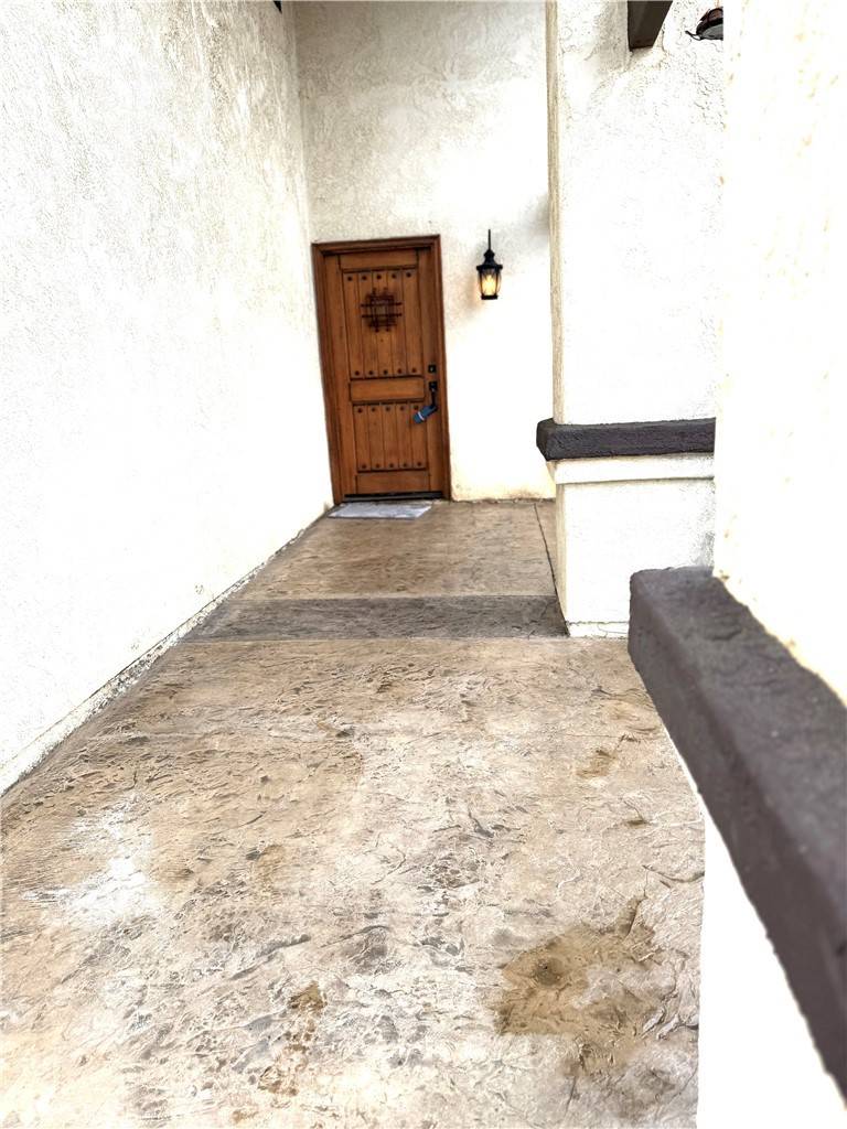 Lompoc, CA 93436,512 Bush CT