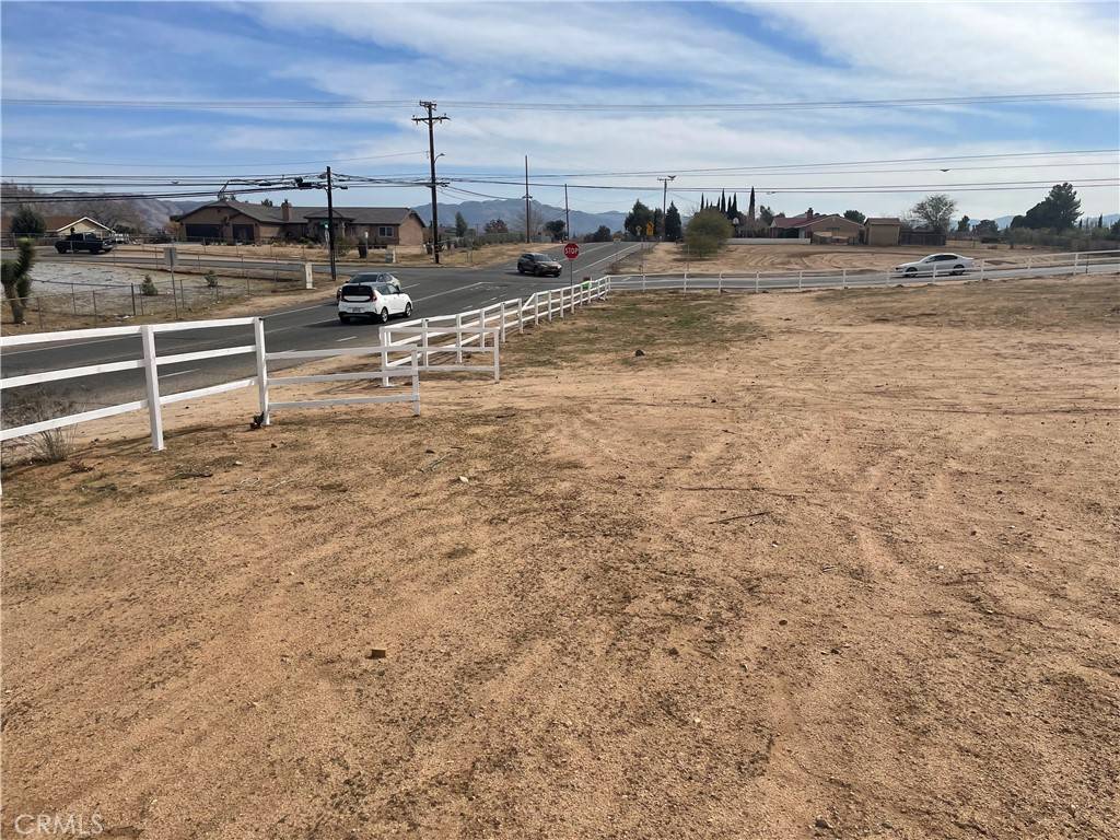 Hesperia, CA 92345,18240 Lemon ST