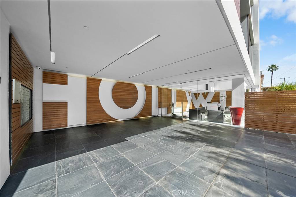 Los Angeles, CA 90028,6735 Yucca ST #203
