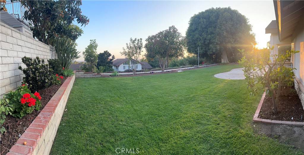 Orange, CA 92867,2120 E White Lantern LN