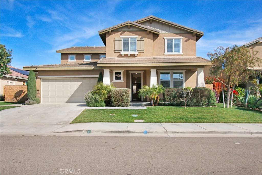 Jurupa Valley, CA 91752,5594 Skimmer DR