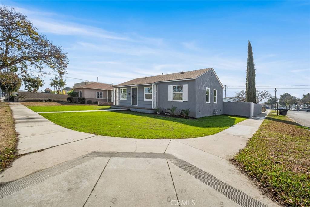 Norwalk, CA 90650,10902 Van Ruiten ST