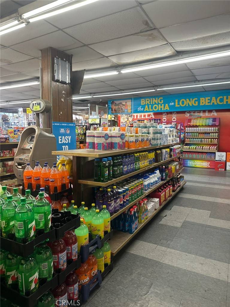 Long Beach, CA 90813,857 Pacific AVE