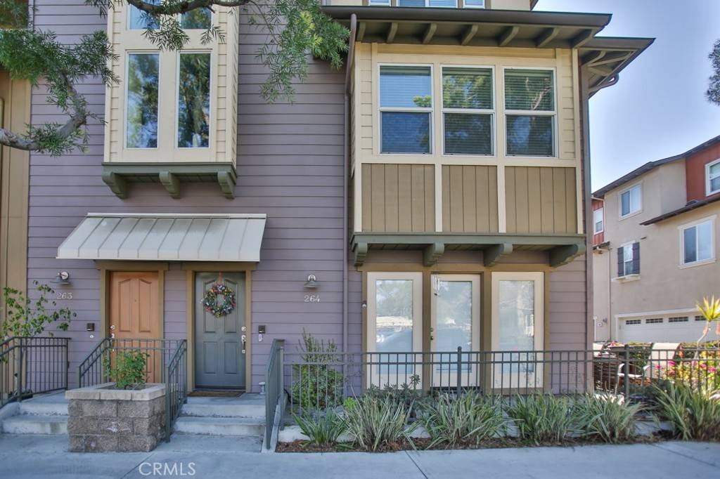 Tustin, CA 92782,264 blue sky dr