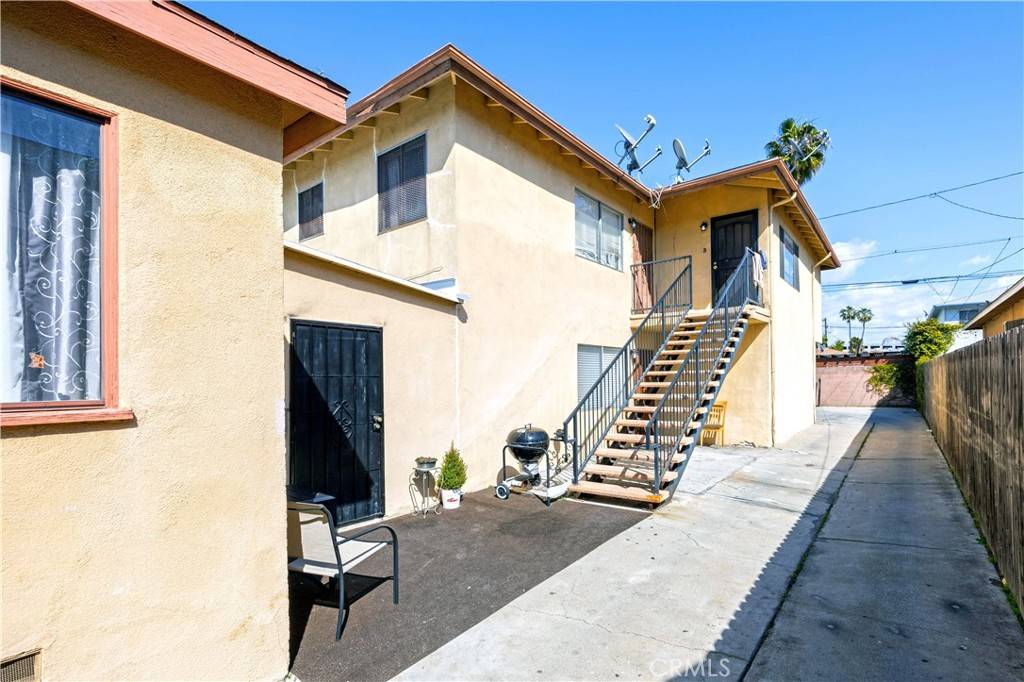Hawthorne, CA 90250,12506 Kornblum AVE
