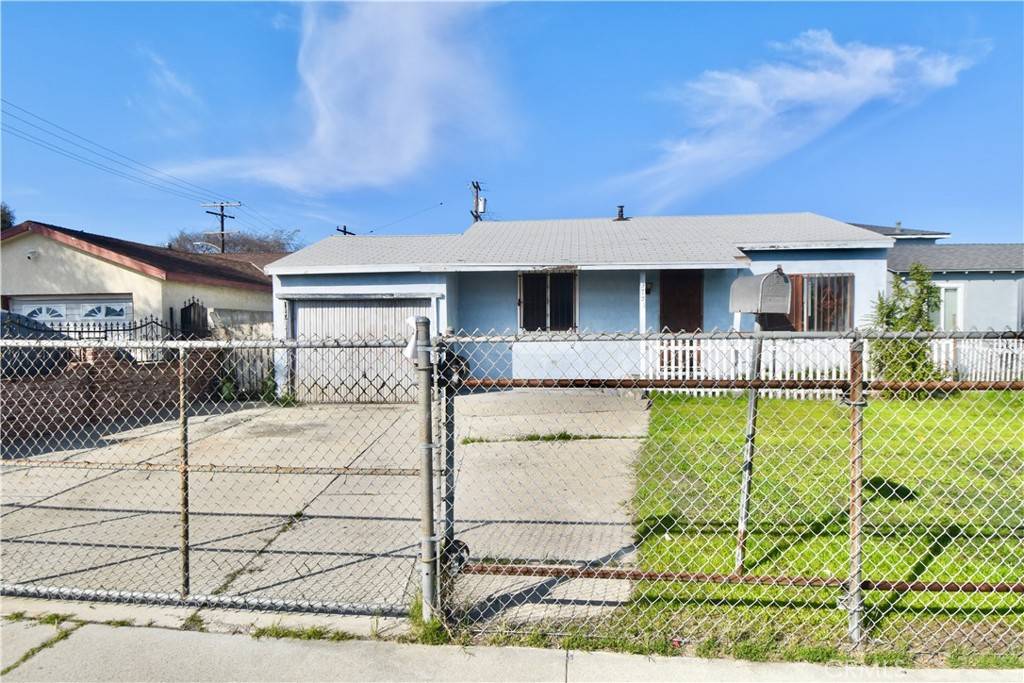 Hawthorne, CA 90250,3753 W 120th ST