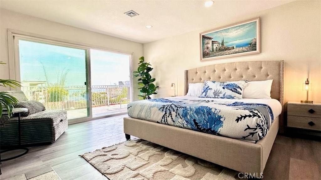 Anaheim, CA 92804,9482 Gilbert ST