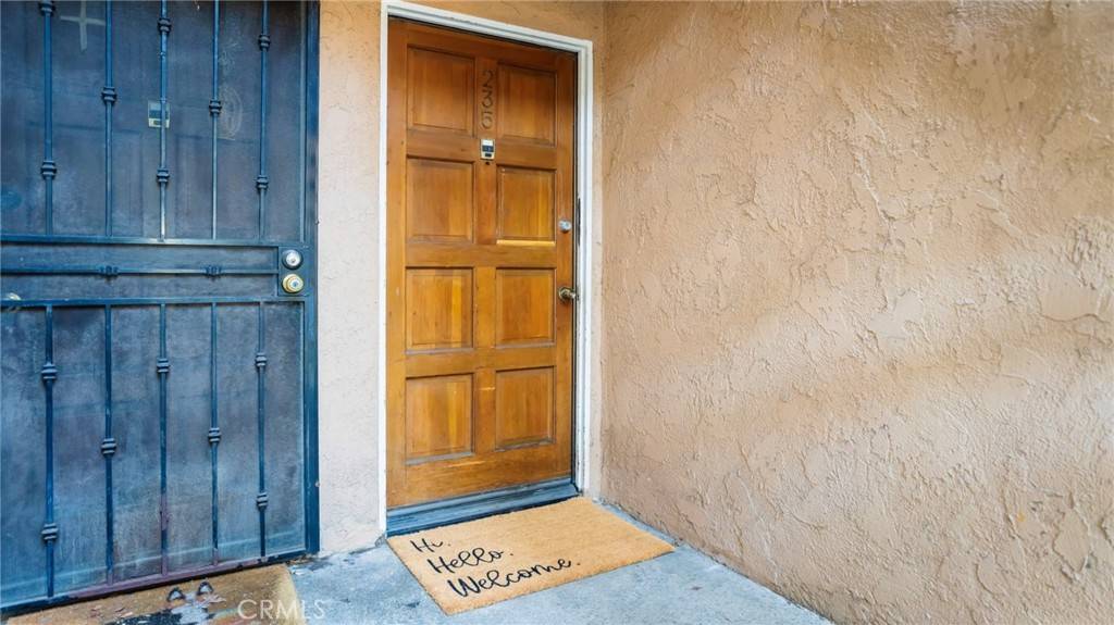 Santa Ana, CA 92707,1101 W Macarthur BLVD #235