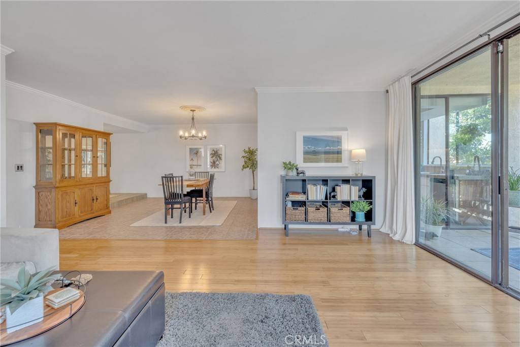Long Beach, CA 90804,4835 E Anaheim ST #218