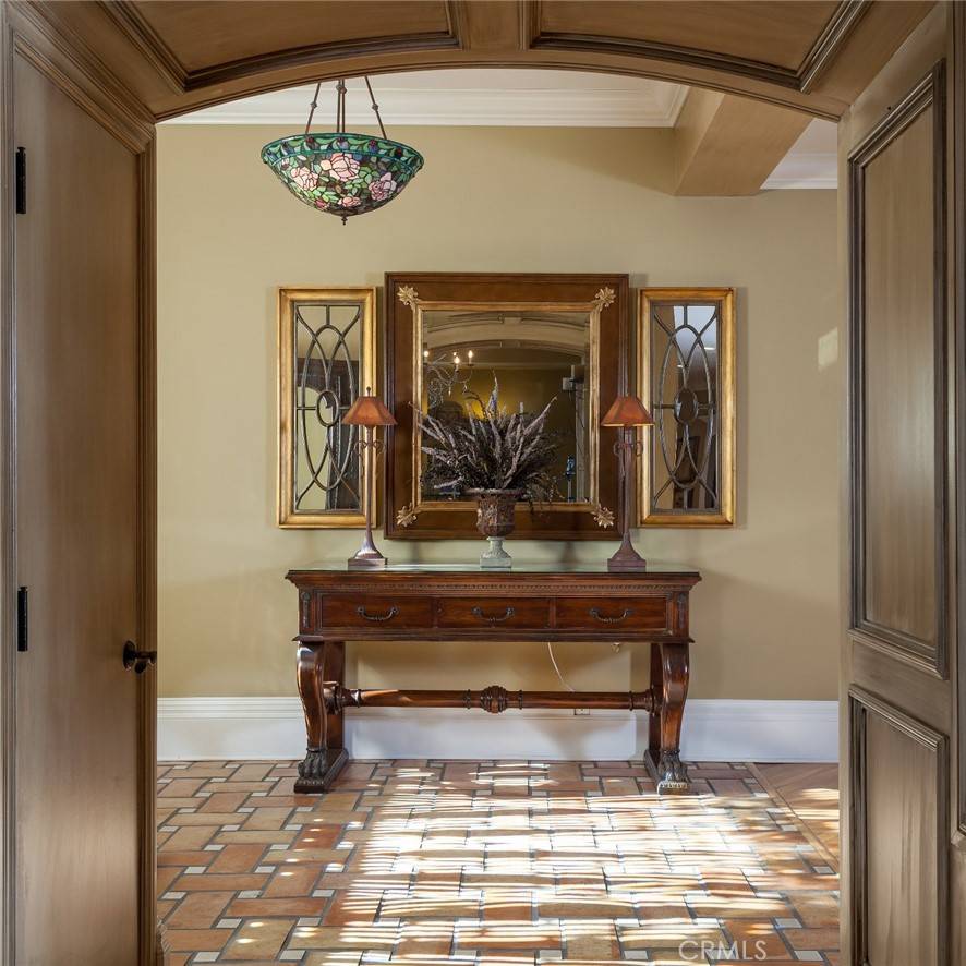 Fullerton, CA 92835,3210 Las Faldas DR