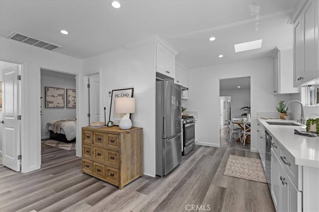 Long Beach, CA 90814,4110 E Vermont ST