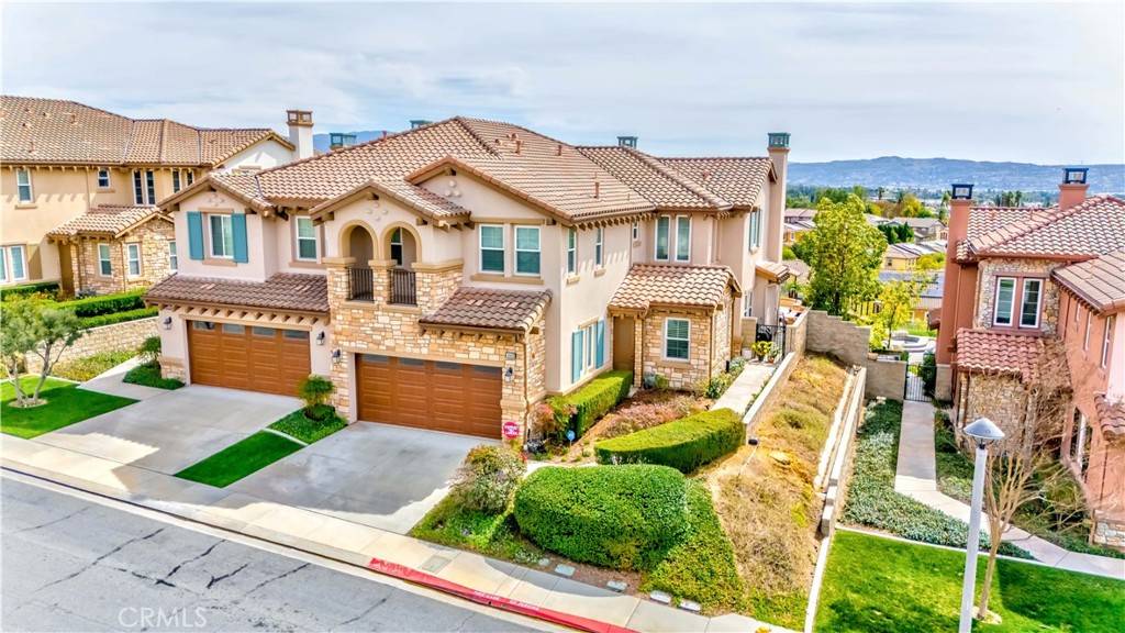 Yorba Linda, CA 92886,18008 Via Roma #57