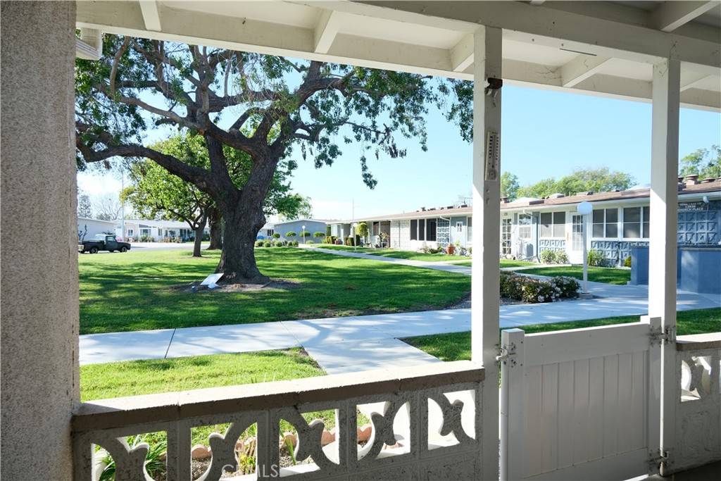 Seal Beach, CA 90740,13930 Church PL #69K M1