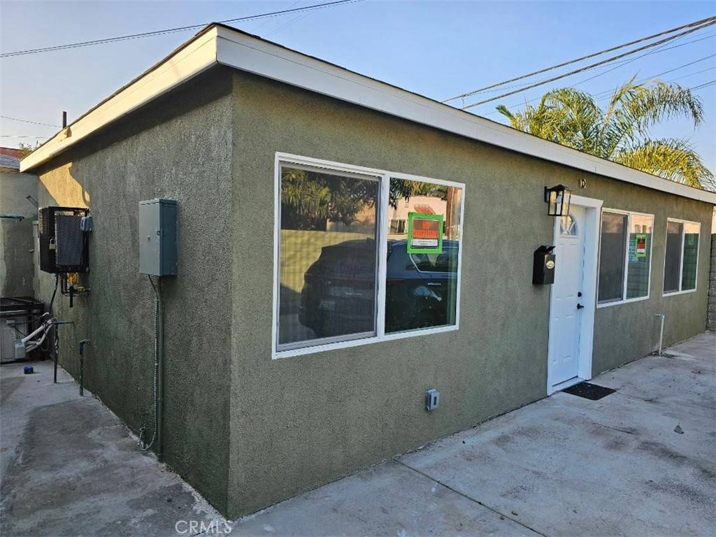 South Gate, CA 90280,2761 Nebraska AVE #D