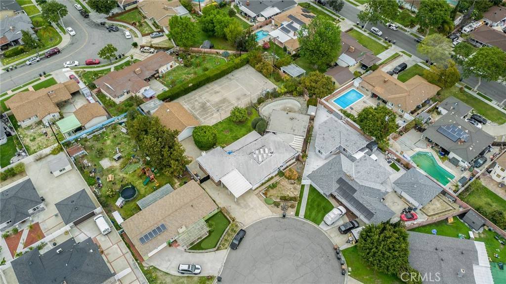 Anaheim, CA 92805,1237 E Crestbrook PL