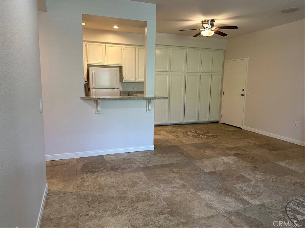 Lake Forest, CA 92610,337 Chaumont CIR