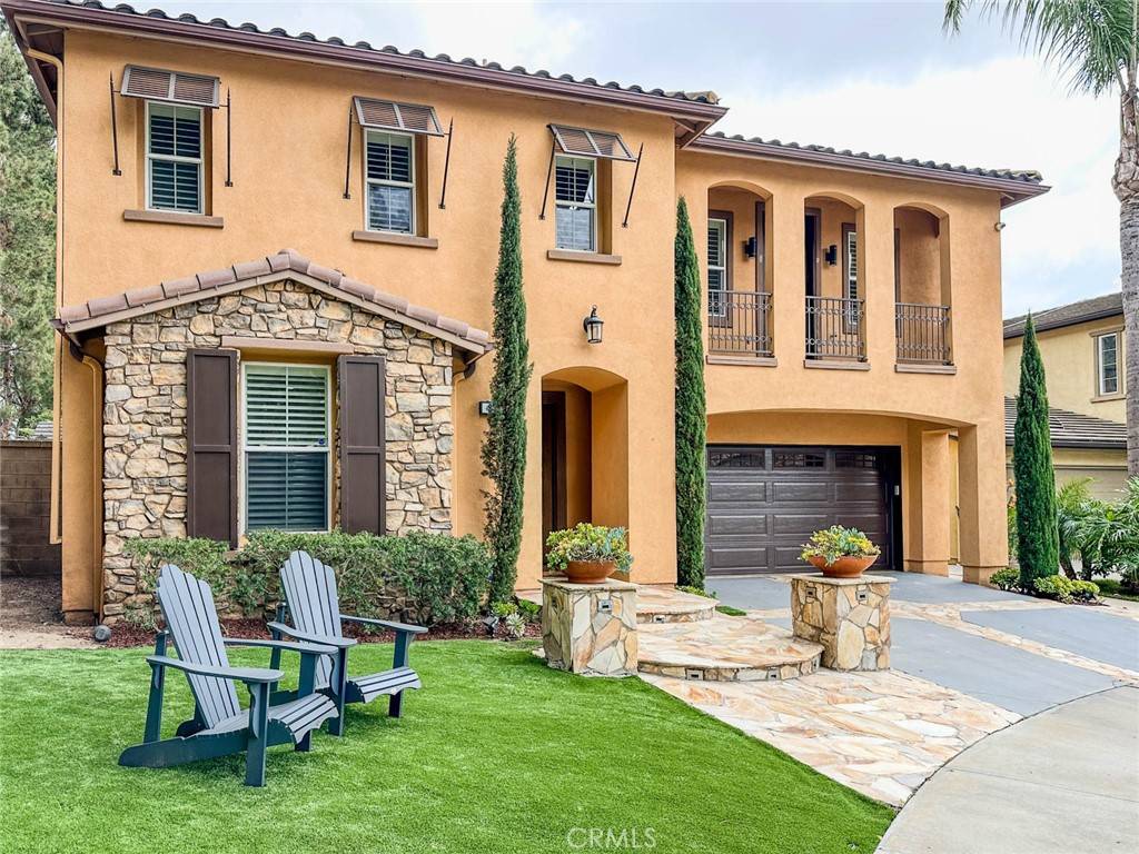 Irvine, CA 92602,2 Dos Rios