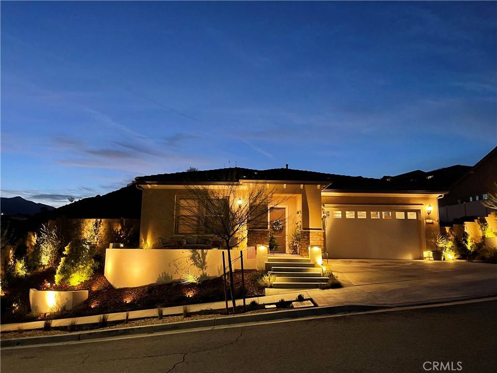 Corona, CA 92883,24674 Crestley DR