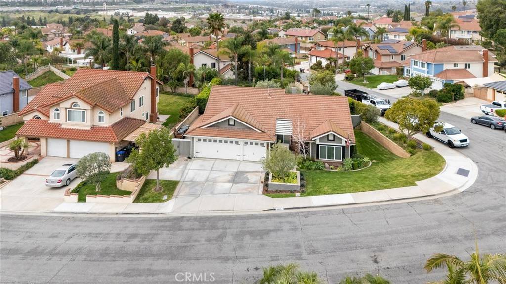 Yorba Linda, CA 92887,5525 Via Verano