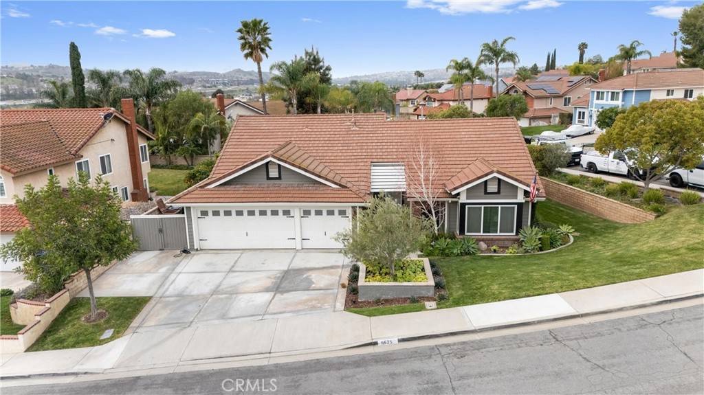 Yorba Linda, CA 92887,5525 Via Verano