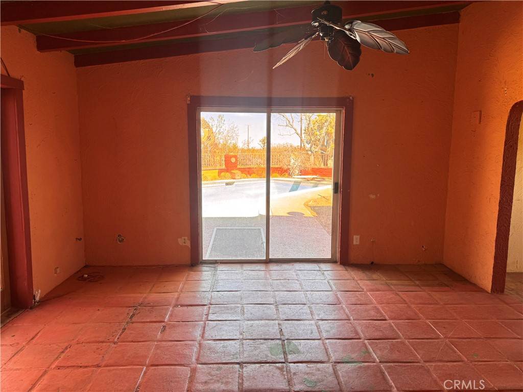 Yucca Valley, CA 92284,56779 Breezy LN