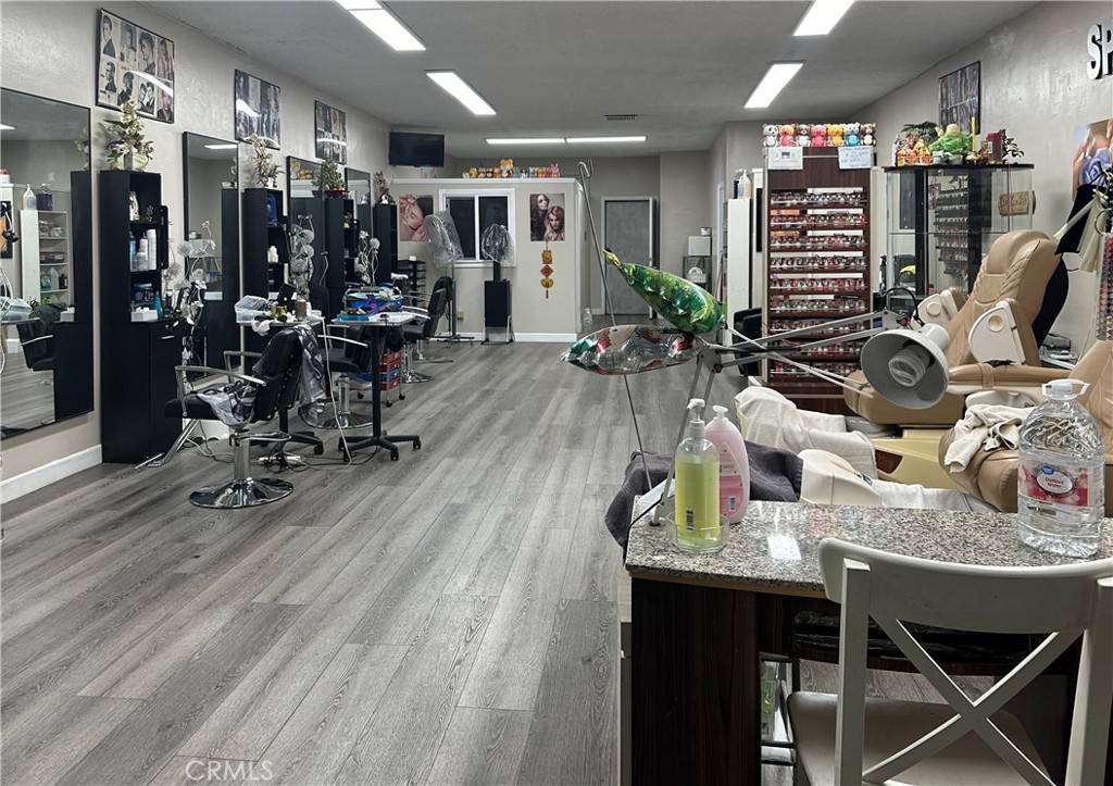 Anaheim, CA 92801,2926 W Lincoln AVE