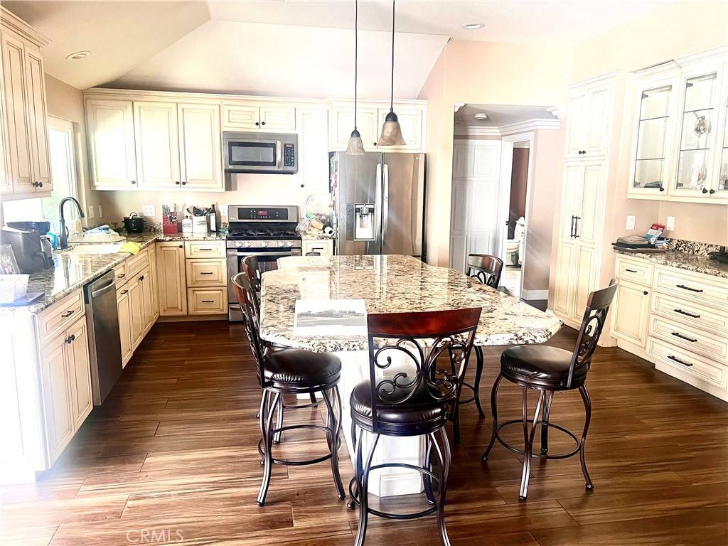 Lake Forest, CA 92630,23192 Respit DR