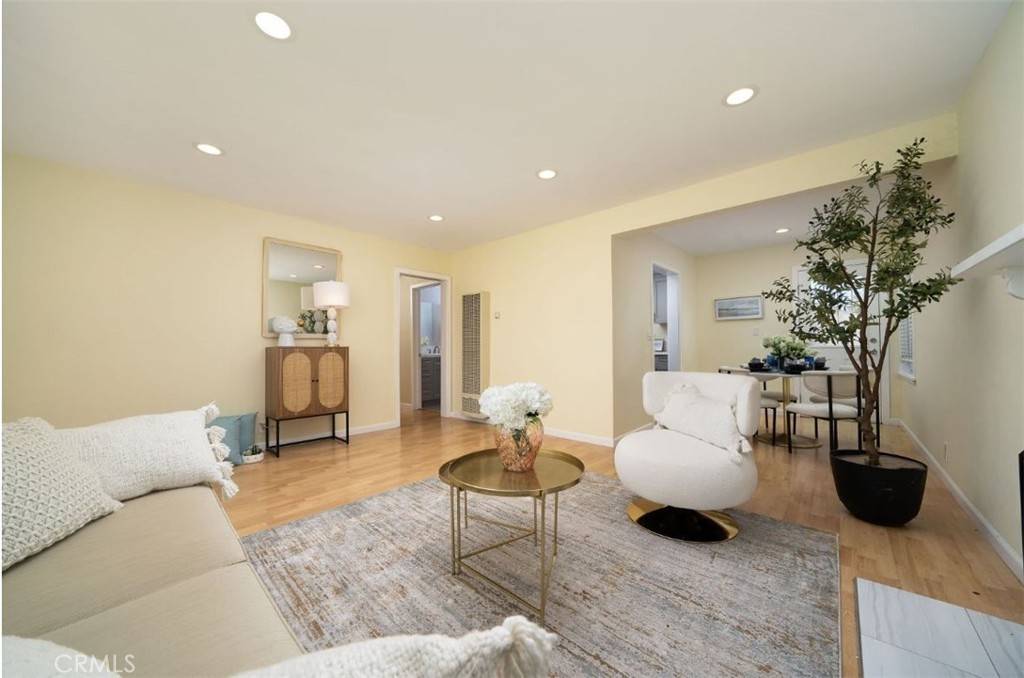 Gardena, CA 90249,15017 Sutro AVE