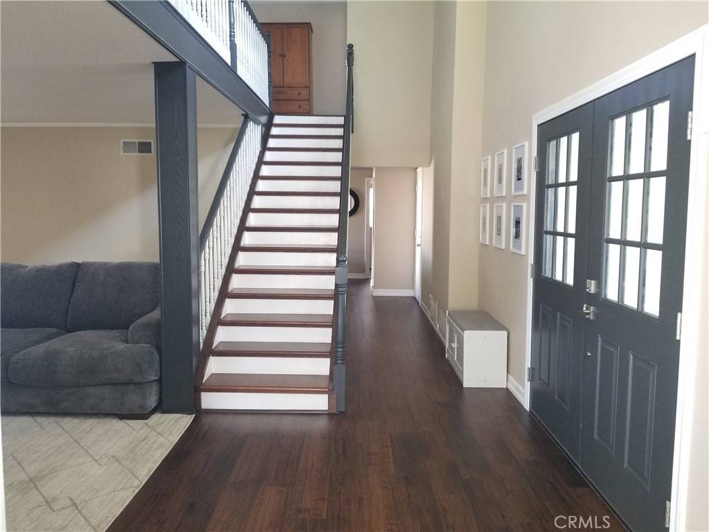 Yorba Linda, CA 92886,16772 Roxdale DR
