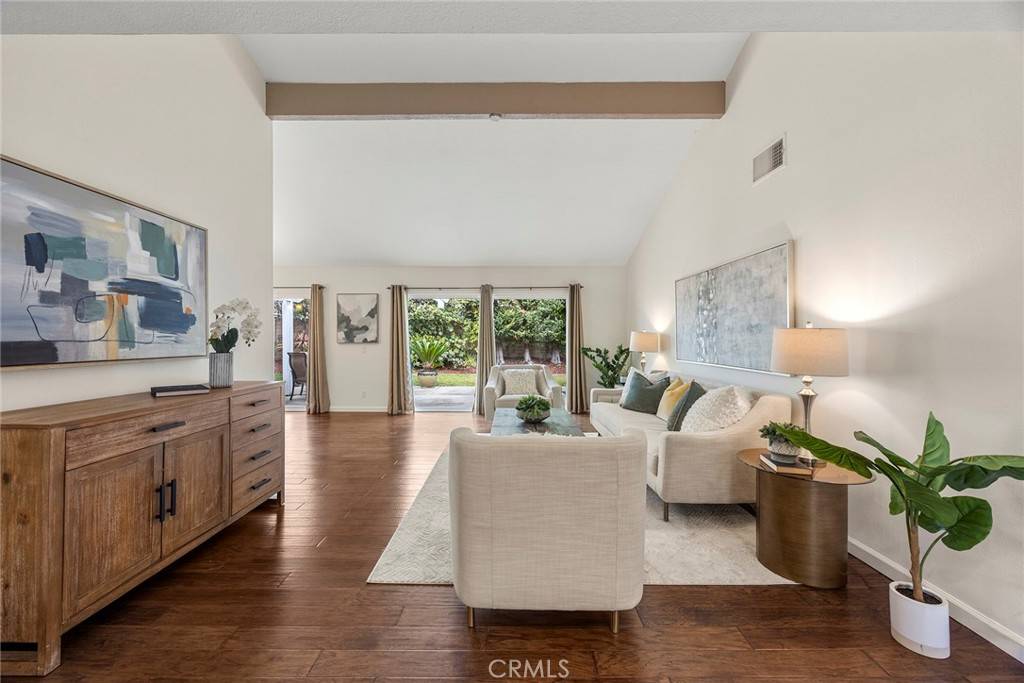 Yorba Linda, CA 92887,5500 Via Sepulveda