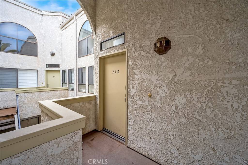 Huntington Beach, CA 92649,5096 Tortuga DR #212