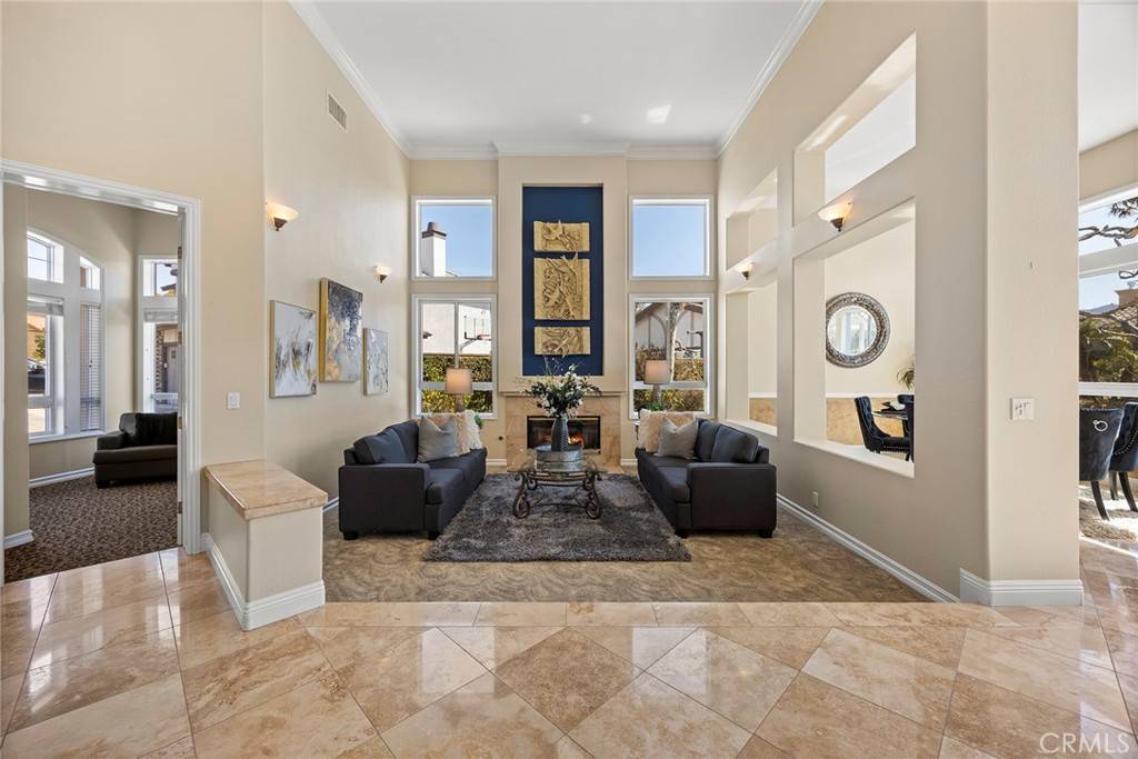 Yorba Linda, CA 92887,27160 Big Horn Mountain