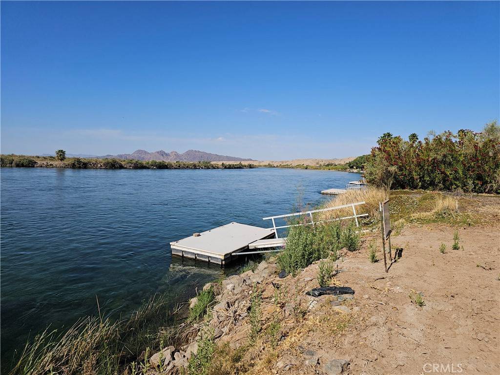 Big River, CA 92242,7889 Rio Vista DR